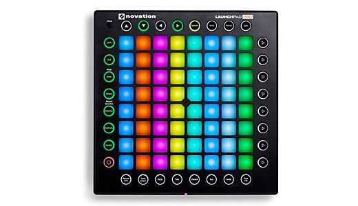 LaunchPad DTMにも演奏にも使えるコントローラー